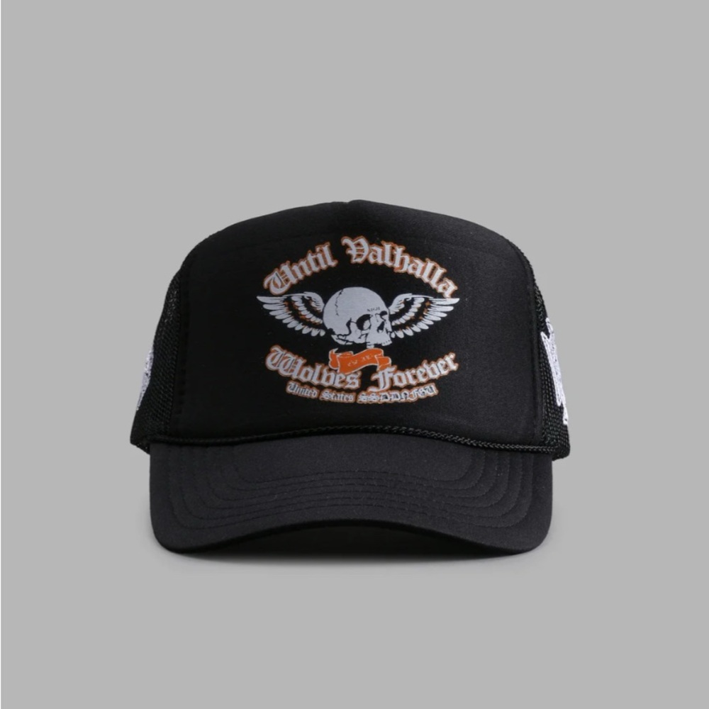 Darc Sport Wolves Nomad Black Graphic Trucker Hat